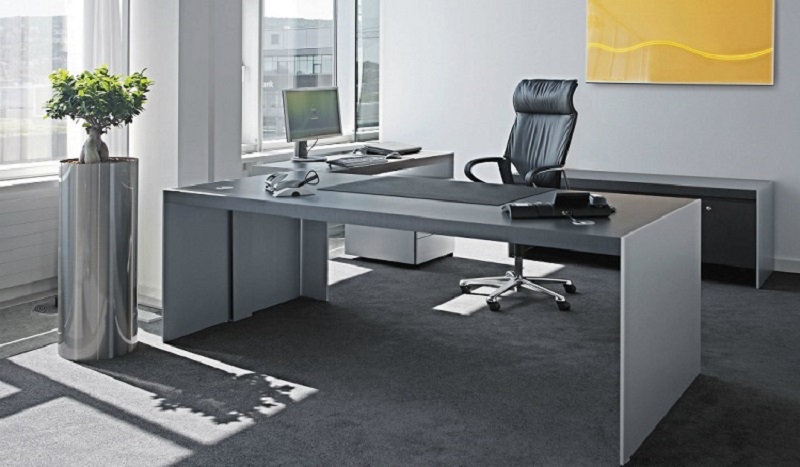 Phong thủy bàn làm việc cho người mệnh Kim