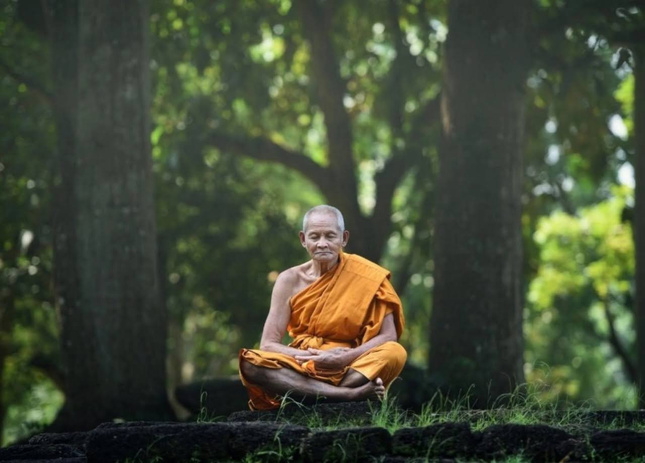 Người có đức và phước tâm luôn an lạc
