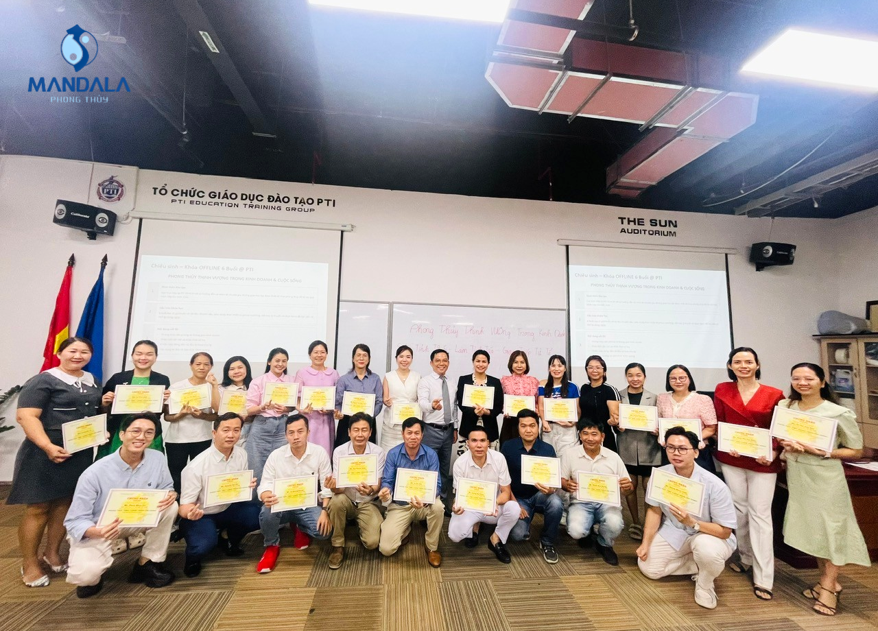 phong thuỷ thịnh vượng Nguyễn Ngoan 
