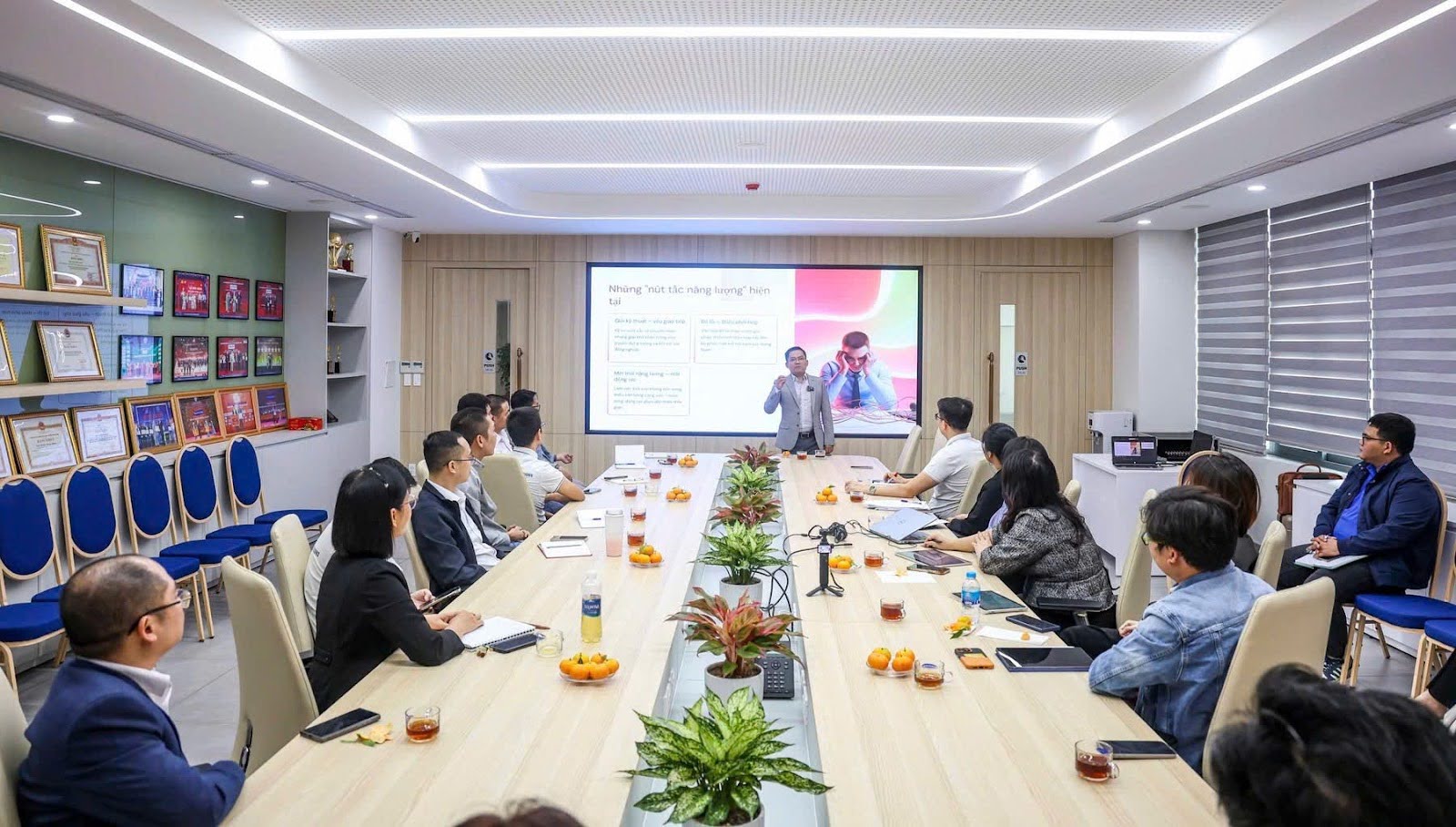 Đào tạo quản lý cấp trung mô hình Thân – Tâm – Trí cùng chuyên gia Nguyễn Ngoan