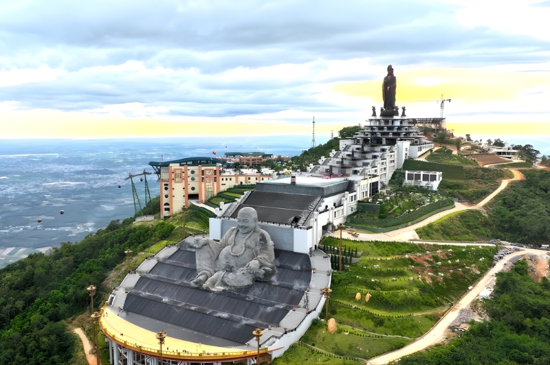 Núi Bà Đen – Tây Ninh