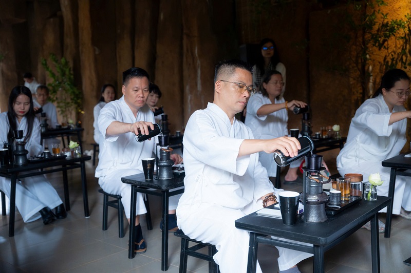 so-do-3-tang-gia-tri-trong-mo-hinh-cafe-thien-trung-nguyen-legend