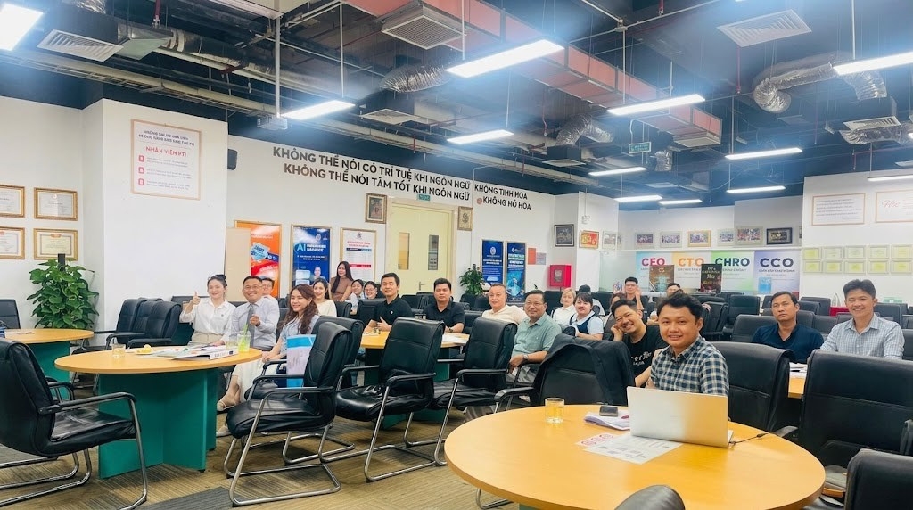 HỌC PHONG THỦY Ở ĐÂU UY TÍN? 90% NGƯỜI HỌC ĐANG ĐI SAI HƯỚNG (GÓC NHÌN CHUYÊN GIA NGUYỄN NGOAN)