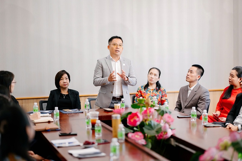 nguyen-ngoan-tai-cau-truc-tai-khi-giu-tien