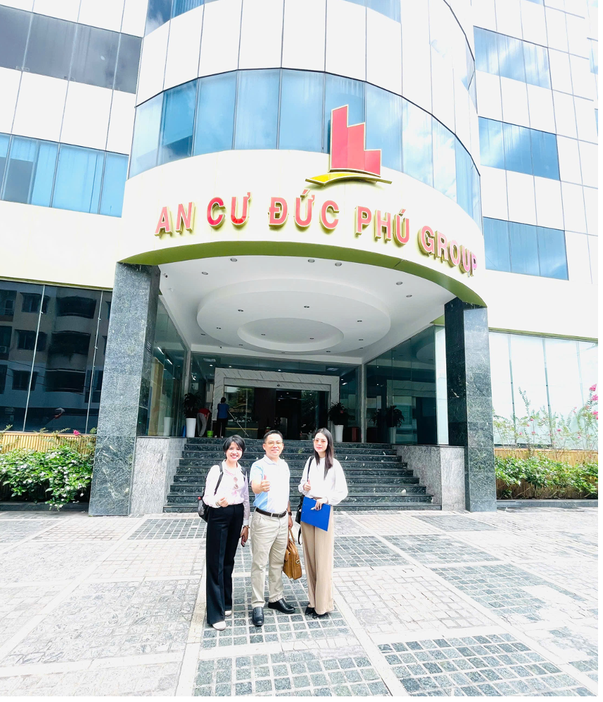 dac-thoi-dac-the-dac-nhan-nguyen-ngoan