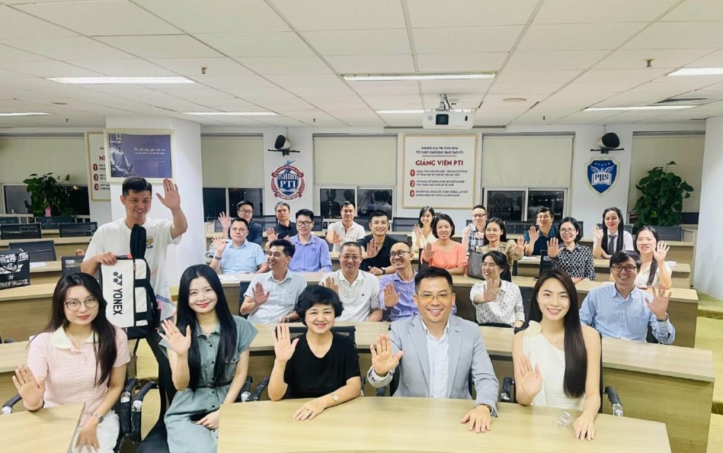 HỌC PHONG THỦY TỪ SÁCH HAY KHÓA HỌC: LỘ TRÌNH TIẾT KIỆM THỜI GIAN